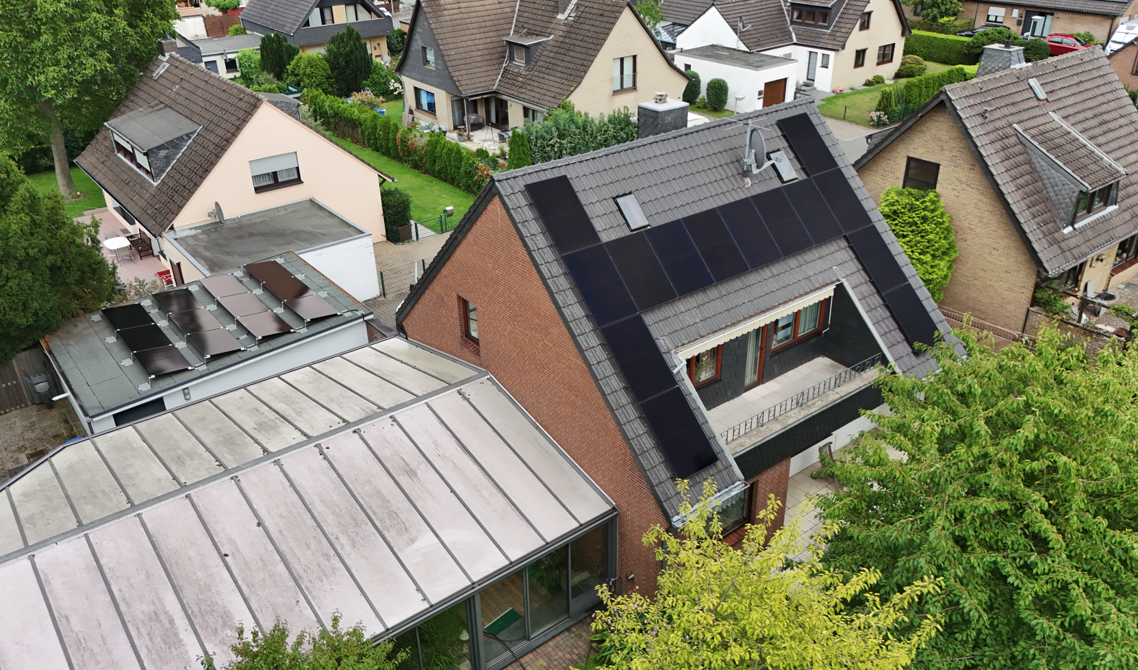 Photovoltaikanlage, 15 kWp, 10,1 kWh Speicher in Rheinberg
