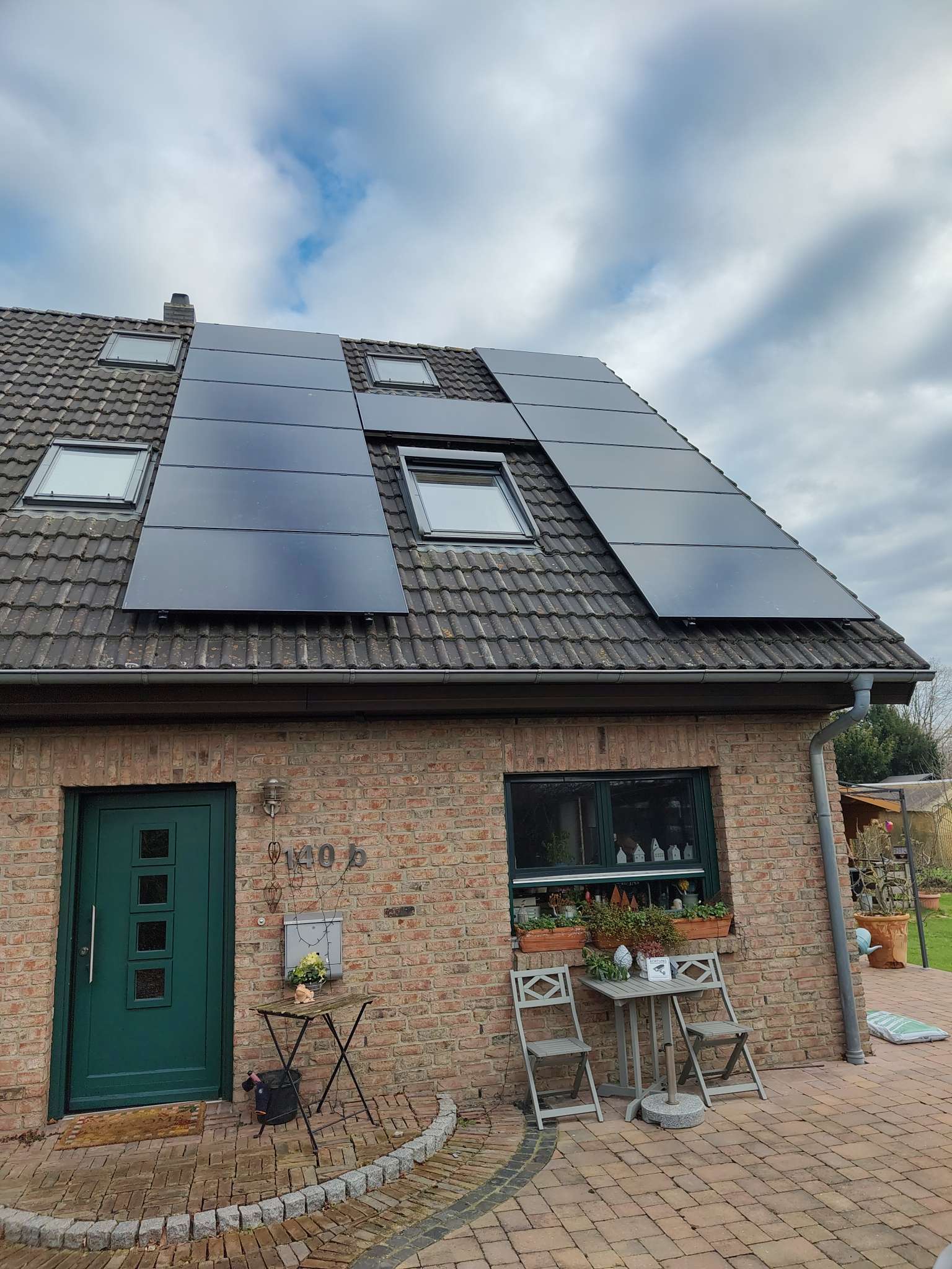 Photovoltaikanlage, 6,2 kWp, 9,6 kWh Speicher in Moers