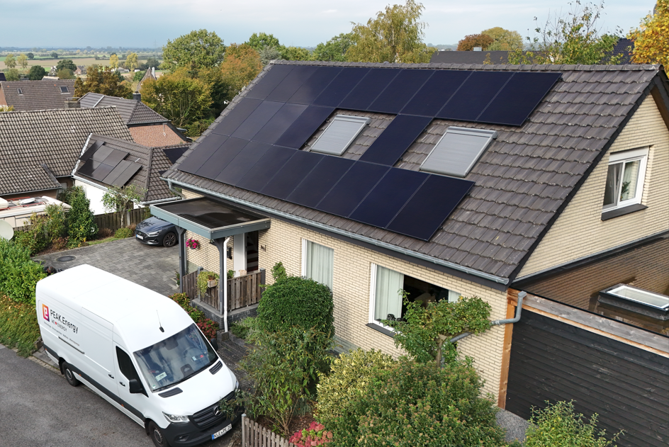 10,8 kWp Photovoltaik mit 10,1 kWh Speicher in Kleve: 10,8 kWp Photovoltaik und 10,1 kWh Speicher in Kleve